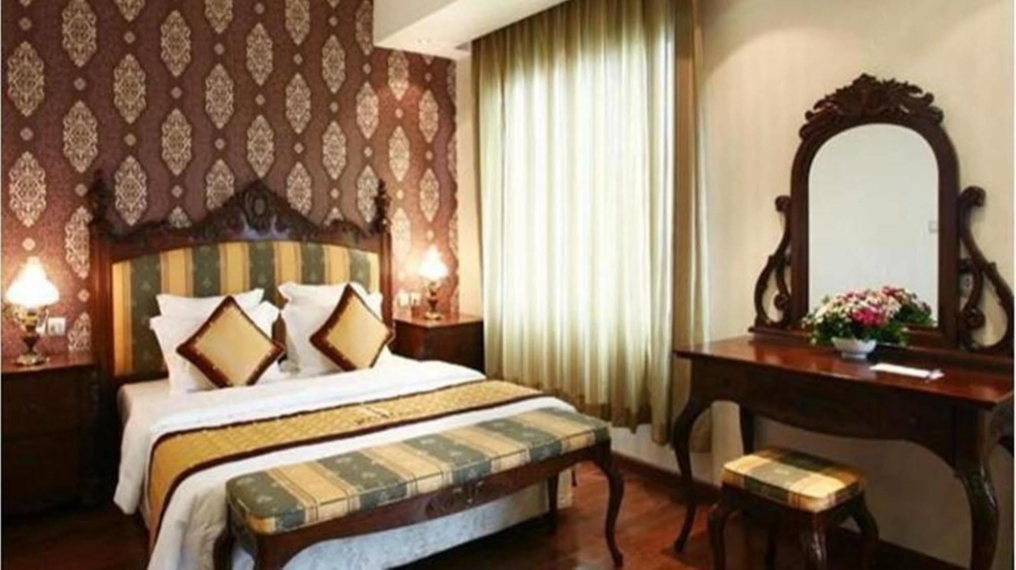 Royal Gate Hotel Ханой Екстер'єр фото