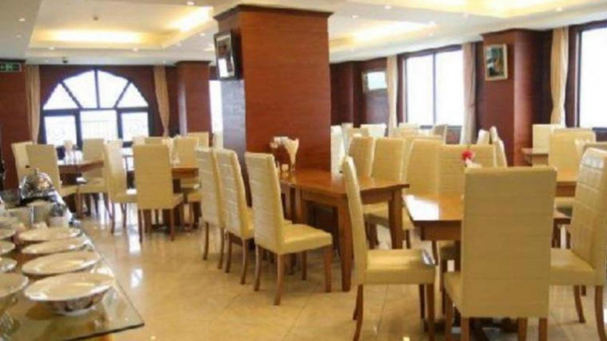 Royal Gate Hotel Ханой Екстер'єр фото