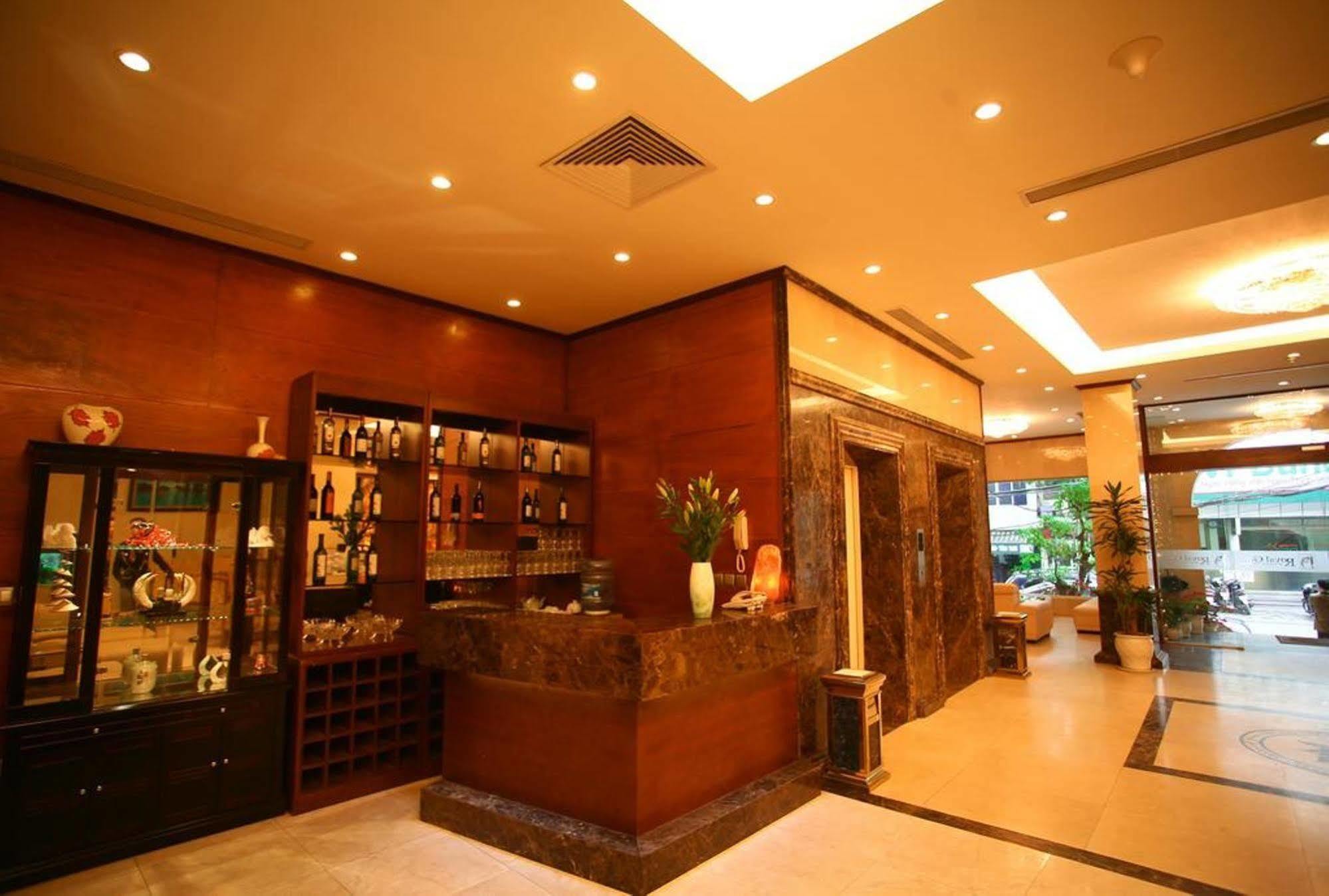 Royal Gate Hotel Ханой Екстер'єр фото
